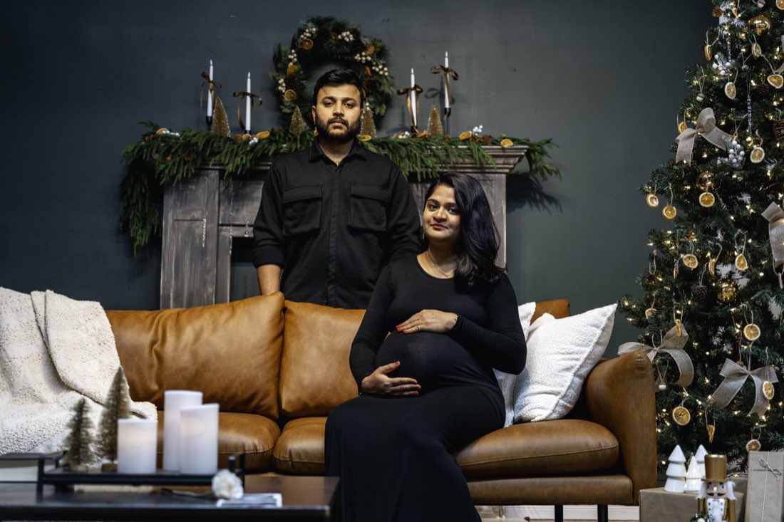 Maternity photography by Smritika Moments