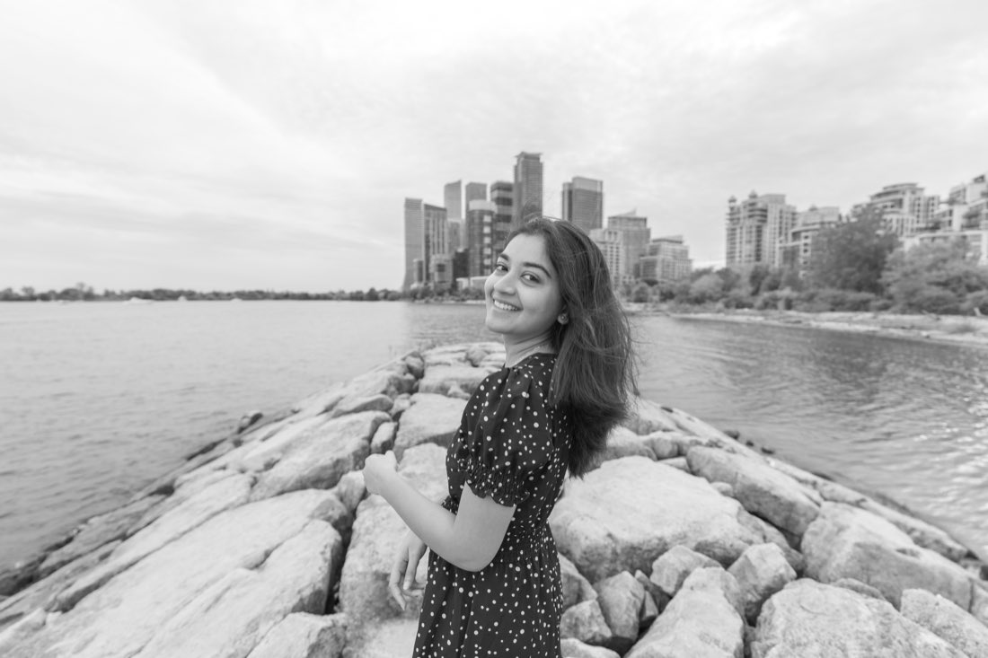 Portraits photography by Smritika Moments — photograph 7