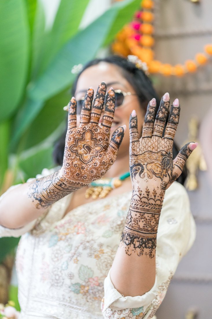 Pre-Wedding photography by Smritika Moments — photograph 3